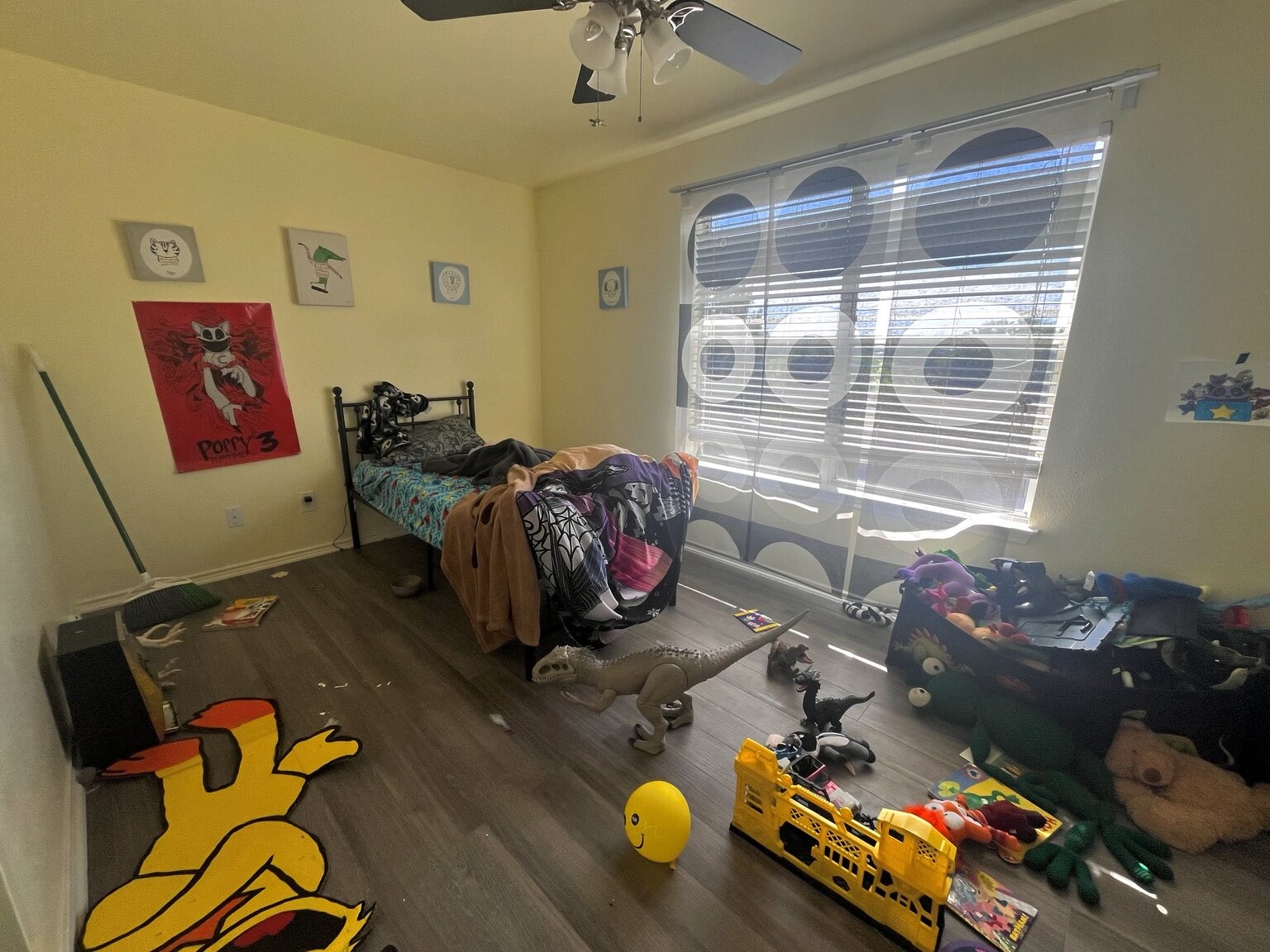 Bedroom before cleaning and tidying